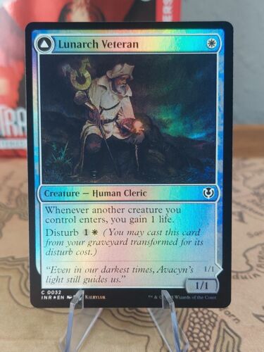 2025 Innistrad Remastered Lunarch Veteran // Luminous Phantom #32 common card image