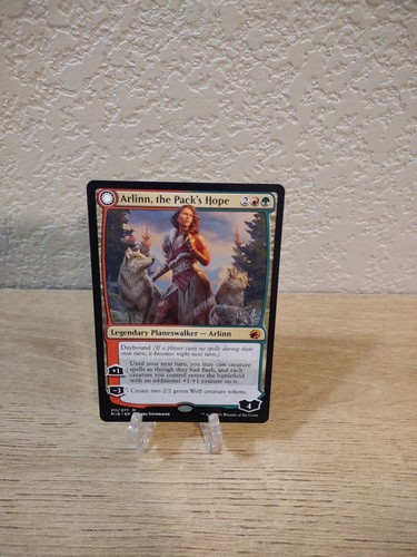 2022 Innistrad: Double Feature Arlinn, the Pack's Hope // Arlinn, the Moon's Fury #211 mythic card image